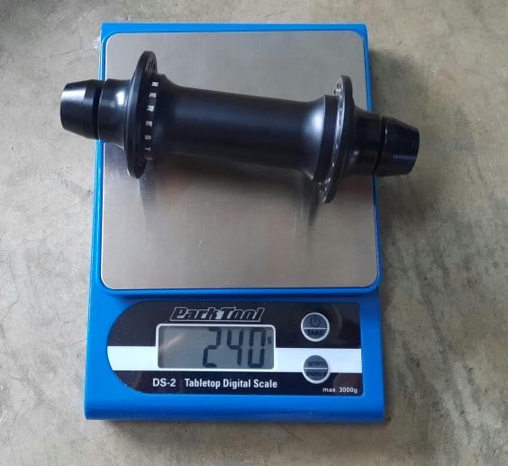 Heresy Torment Vorderradnabe / Front Hub Black