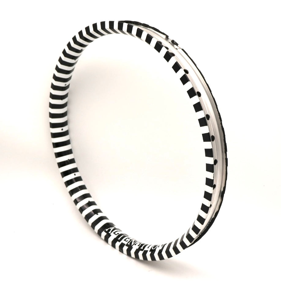 Alienation Vandal Felge / Rim Black/White