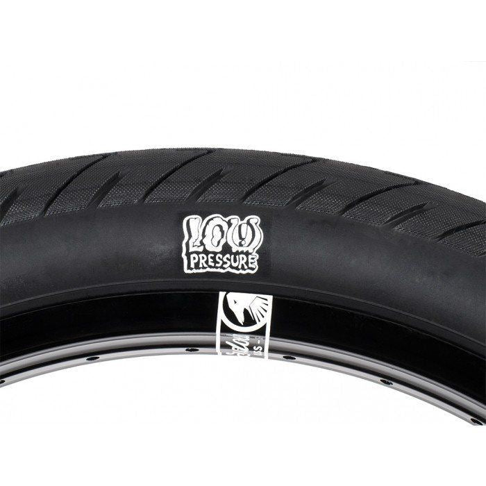 Shadow Nuova Strada LP 2.3” Reifen / Tire Black