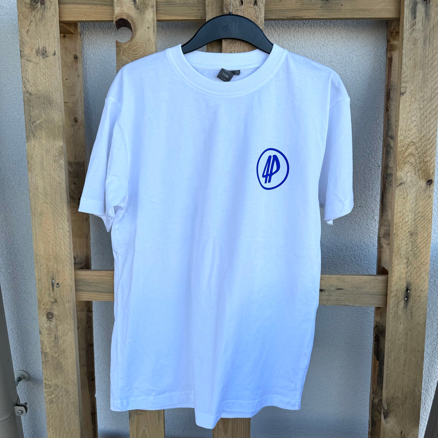 T-Shirts & Hoodies