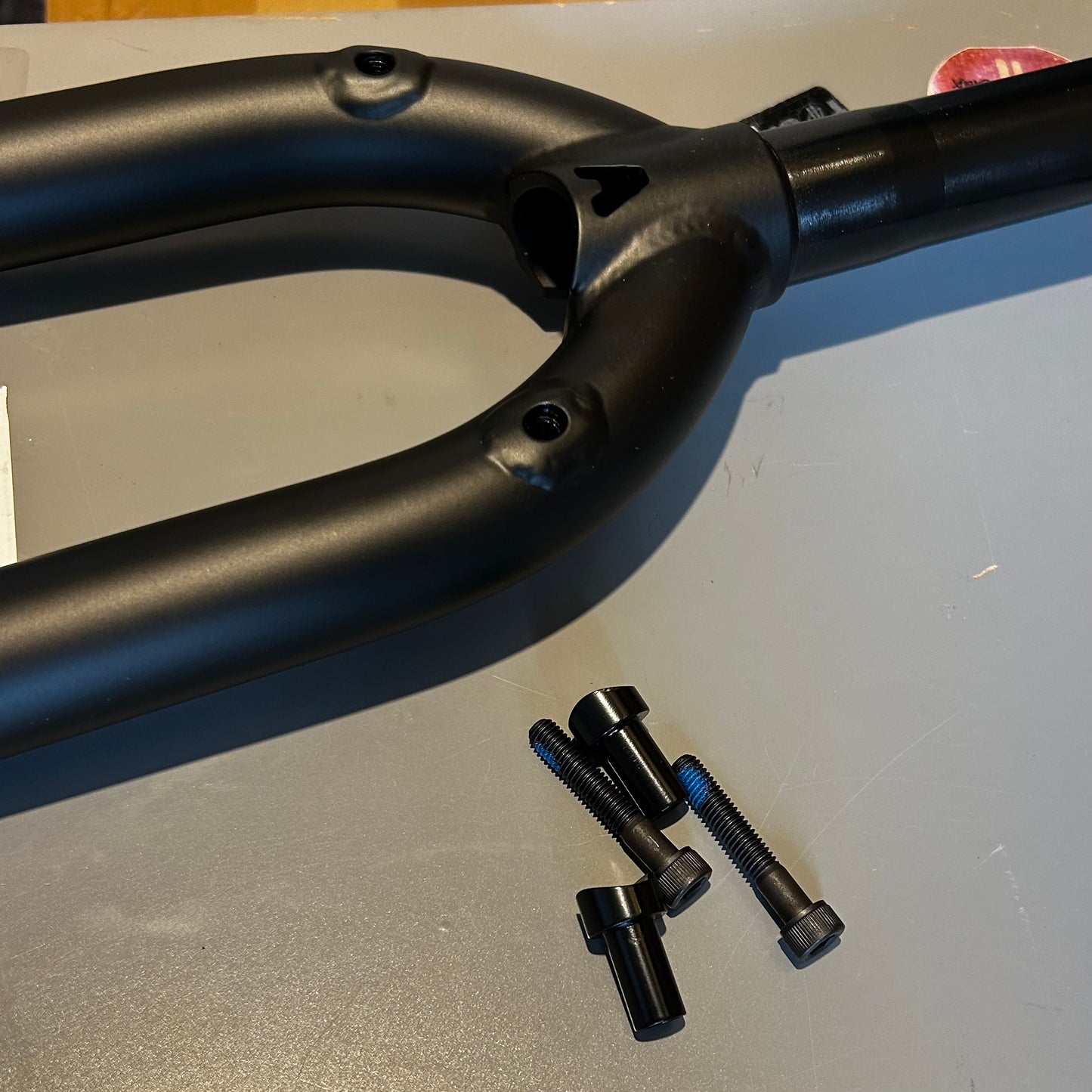 Ares AX V2 Zero Gabel / Forks Black