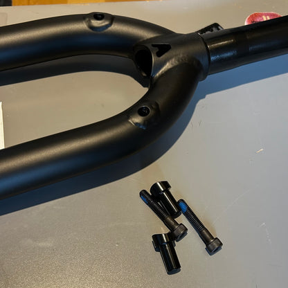 Ares AX V2 Zero Gabel / Forks Black