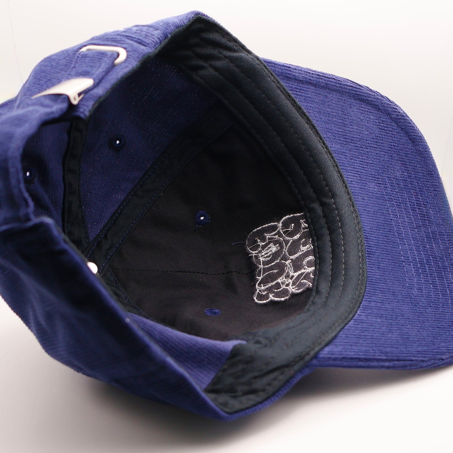 4P_graffiti_blue_cord4