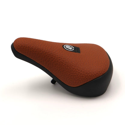 Fourpegsbmx Flatland V3 Grainy Pivotal Sattel / Seat Brown