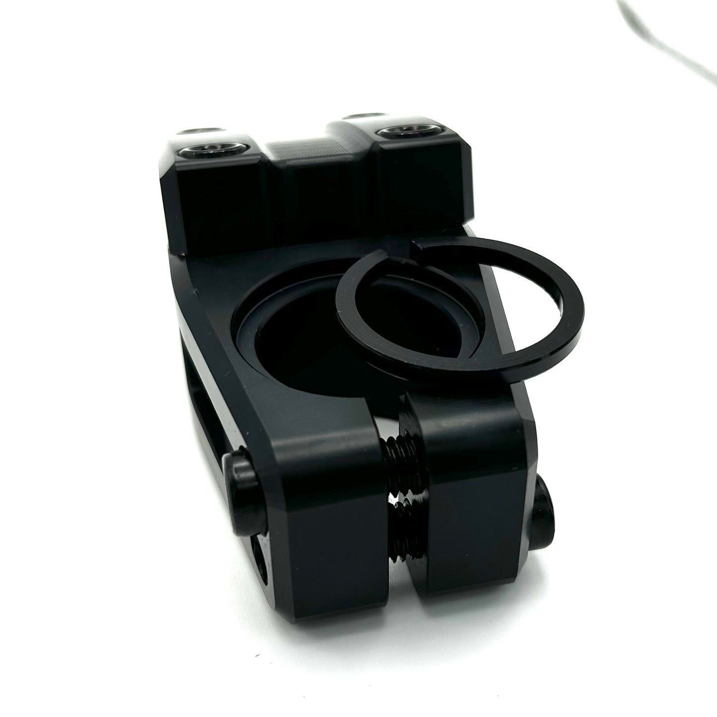 Fourpegsbmx Topload 47mm Vorbau / Stem Black w/Black Bolts