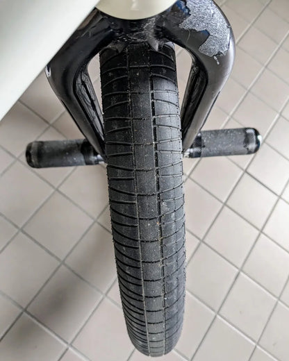 Nous Let It Ride 1.9" Reifen / Tire Black
