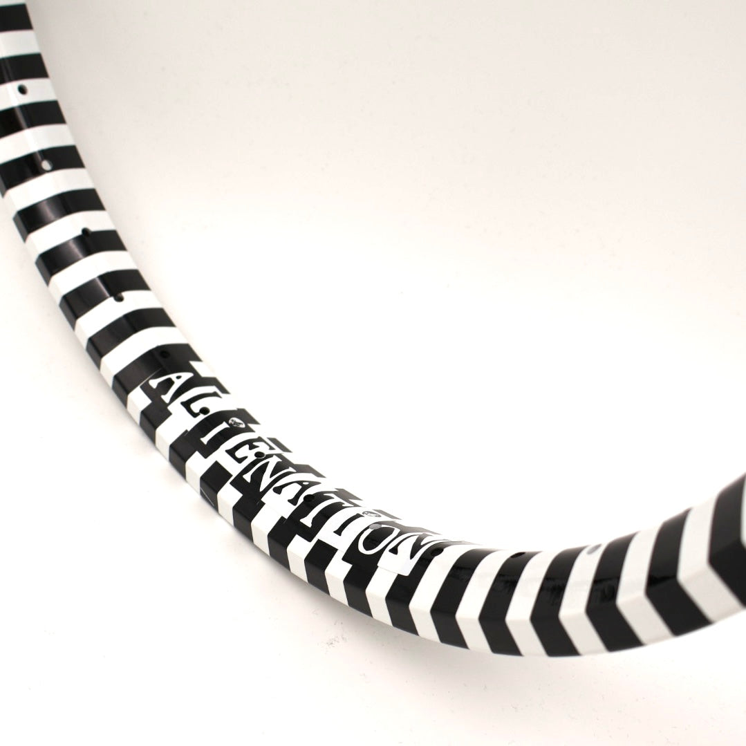 Alienation Vandal Felge / Rim Black/White