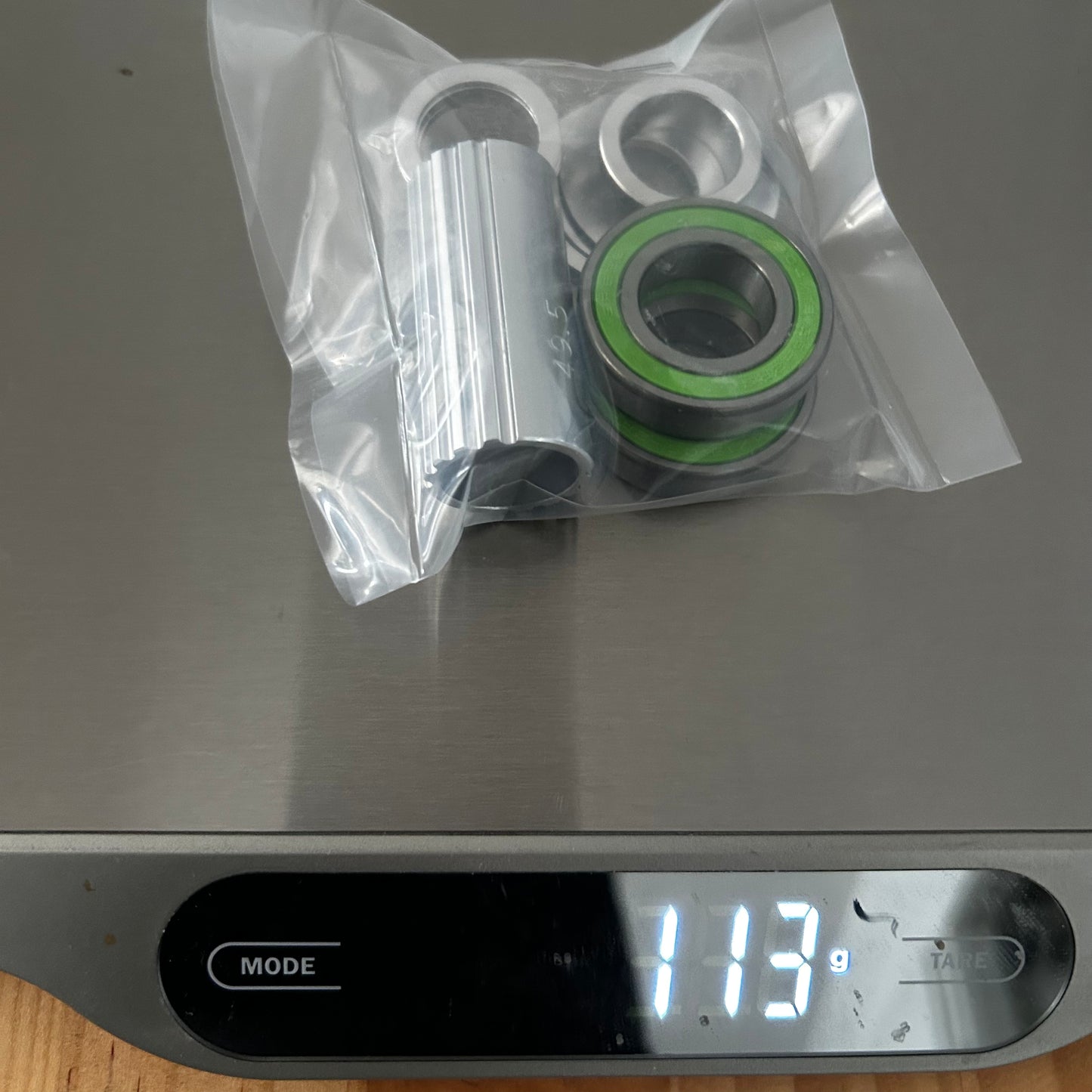 Fourpegsbmx Spanish Innenlager / Bottom Bracket 19mm Polished