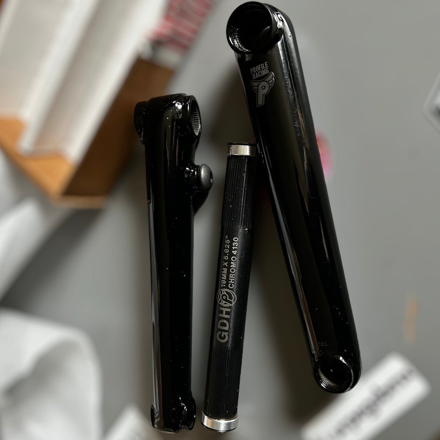 Profile Racing Race 175mm Kurbel / Cranks GDH Axle