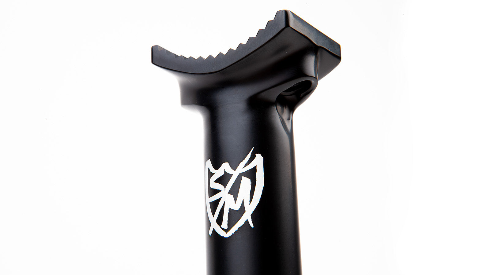 SM_Long_Johnson_Stealth_Pivotal4