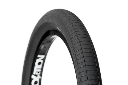 Demolition Hammerhead Street 2.25" Kevlar Reifen / Tire Black