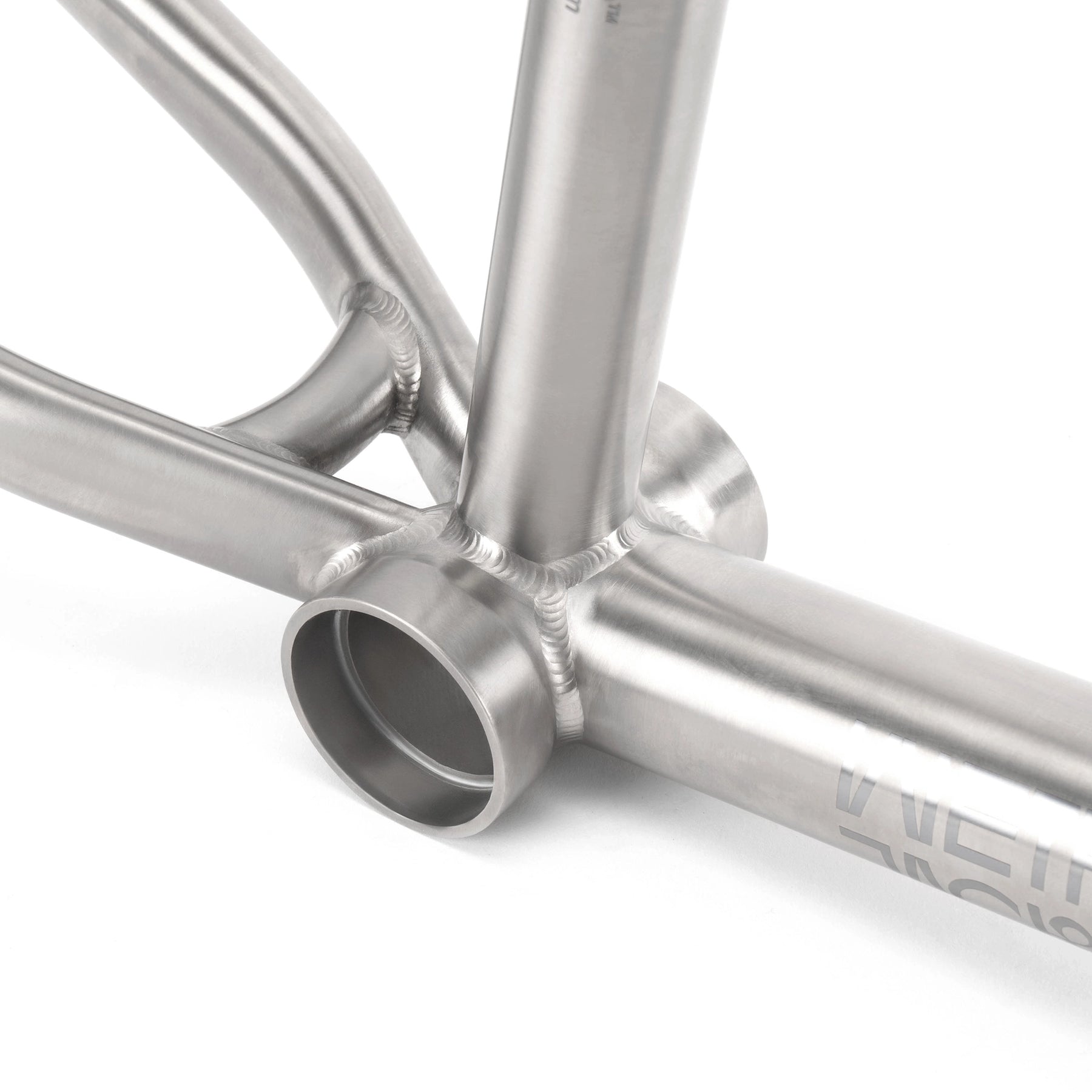 wethepeople_JACKAL_titanium_frame_20tt_brushed-ti_4