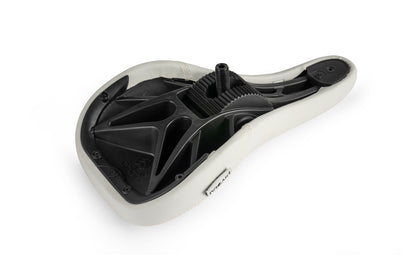 Eclat Bios Leather Slim Pivotal Sattel / Seat White