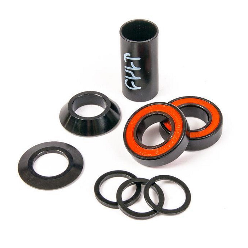 Cult Crew Mid Innenlager / Bottom Bracket Black