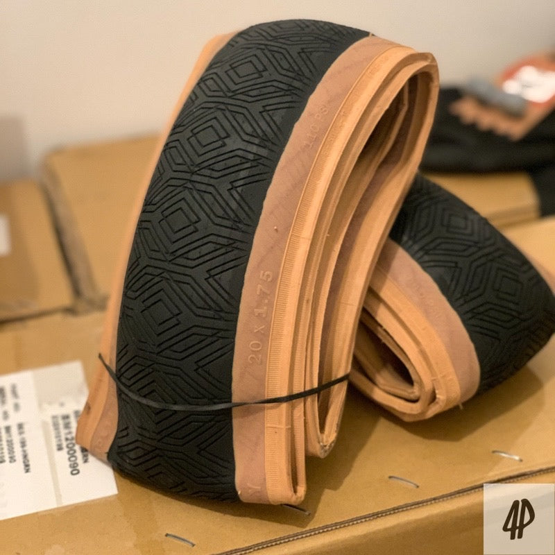 Heresy Zephyr 1.75" Kevlar Reifen / Tire Tanwall