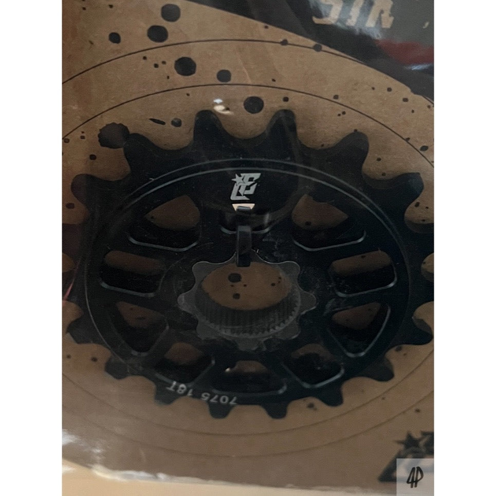 Far East Cycles Spline Drive 19mm Kettenblatt / Sprocket 18T Black