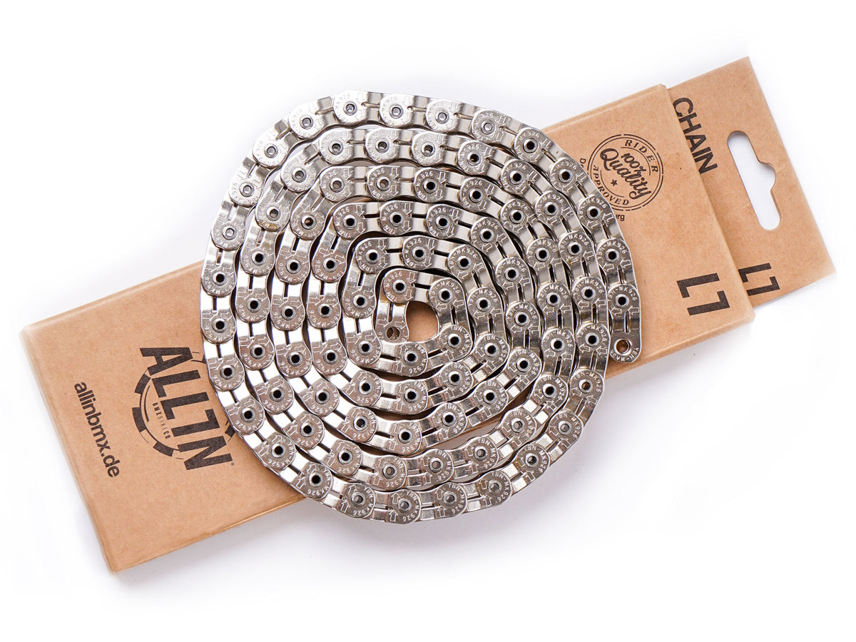 All In Bluff Halflink Kette / Chain