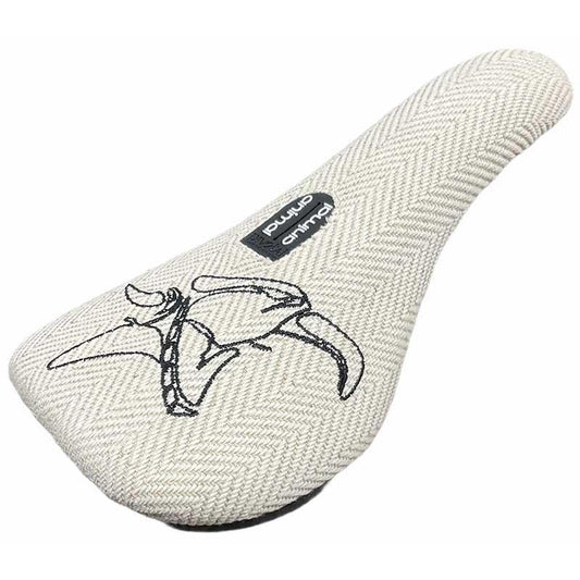 Animal LUV Slim Pivotal Sattel / Seat White