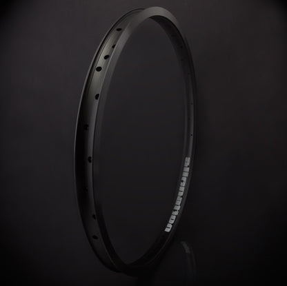 Alienation Runaway Felge / Rim Black